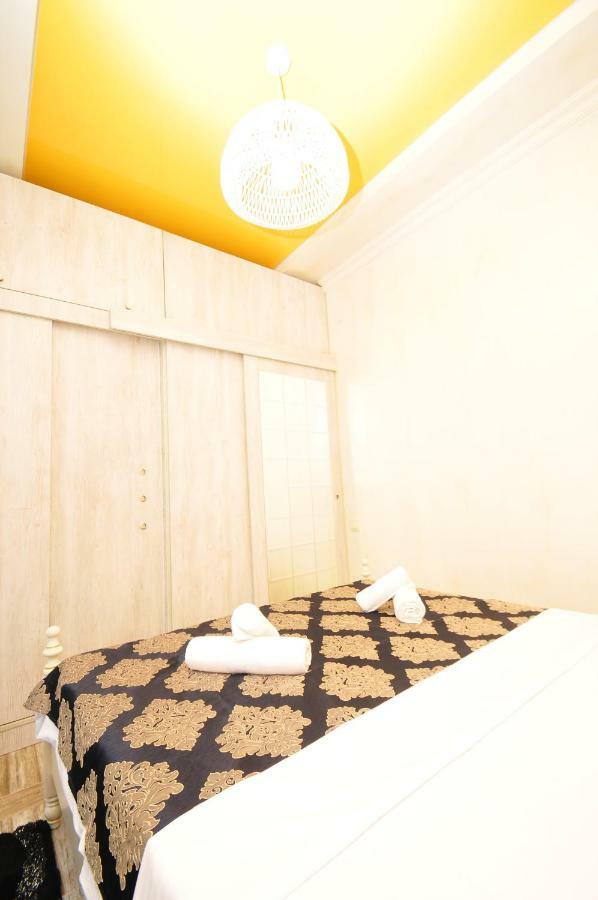 Apartments With A View Of The Trinity Holy Batumi Exterior photo
